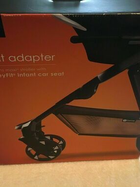 new 4Moms Moxi Infant Car Seat Adapter